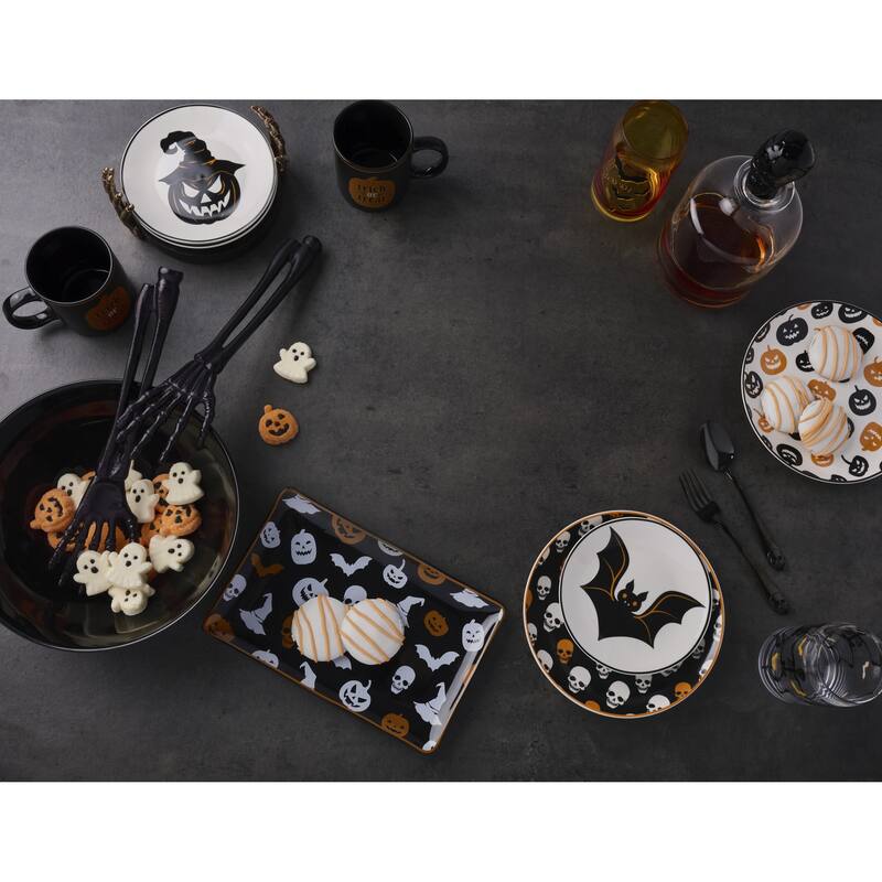 Oneida Vintro Halloween Accent Plates, Set of 4