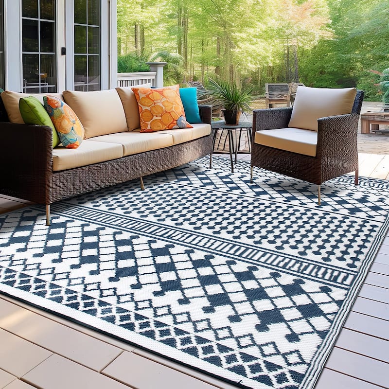 World Rug Gallery Contemporary Bohemian Geometric Reversible Recycled Plastic Outdoor Rugs