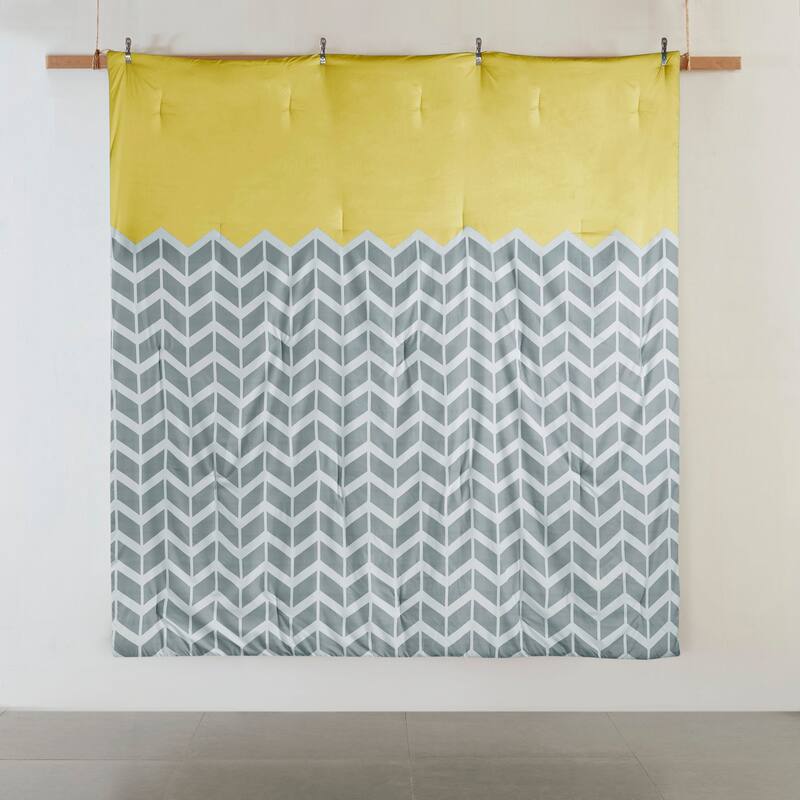 Elle Chevron 5-piece Comforter Set by Intelligent Design