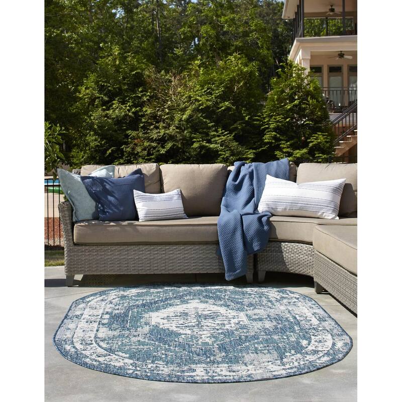 Outdoor Nirie Collection Area Rug