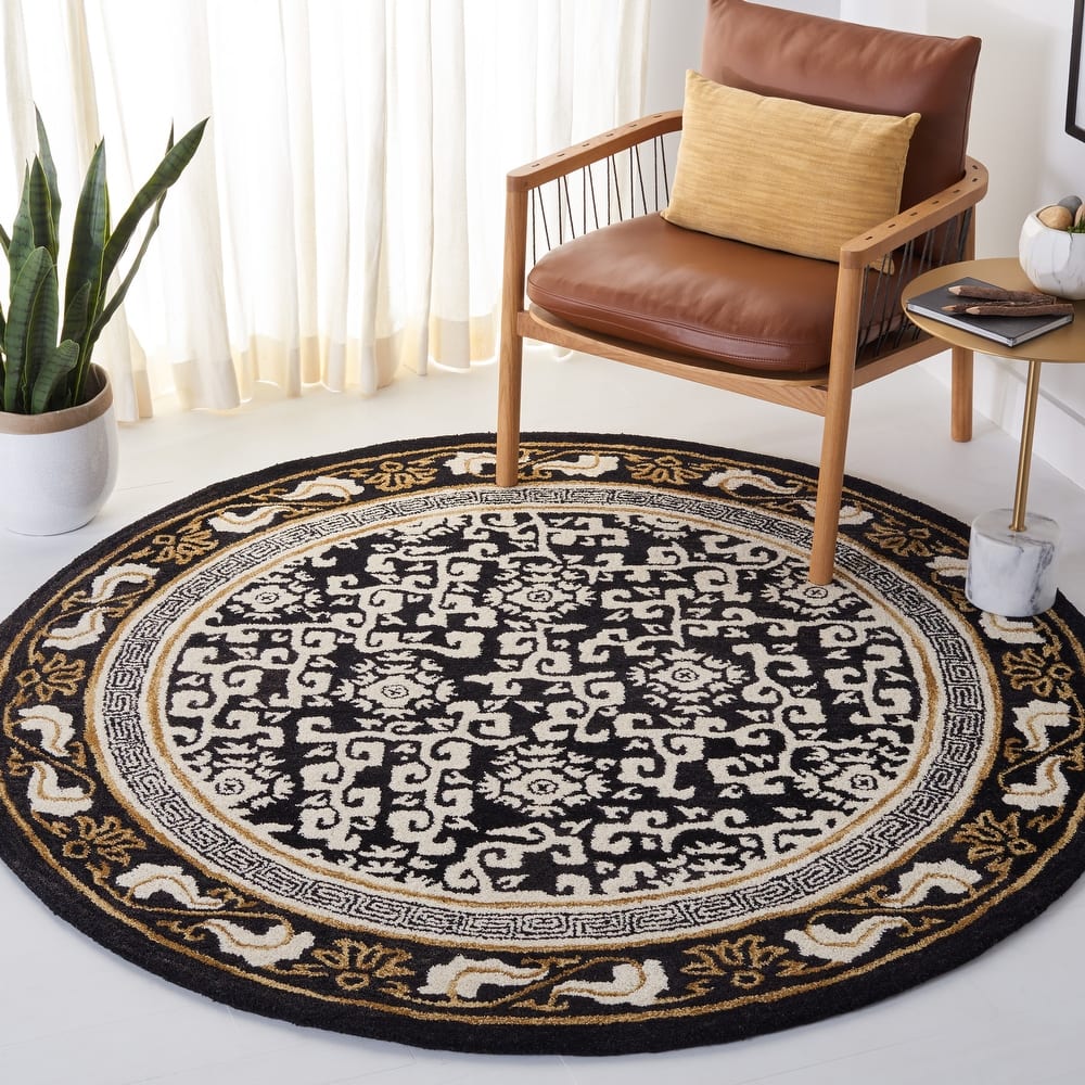 SAFAVIEH Handmade Antiquity Lauresha Wool Rug