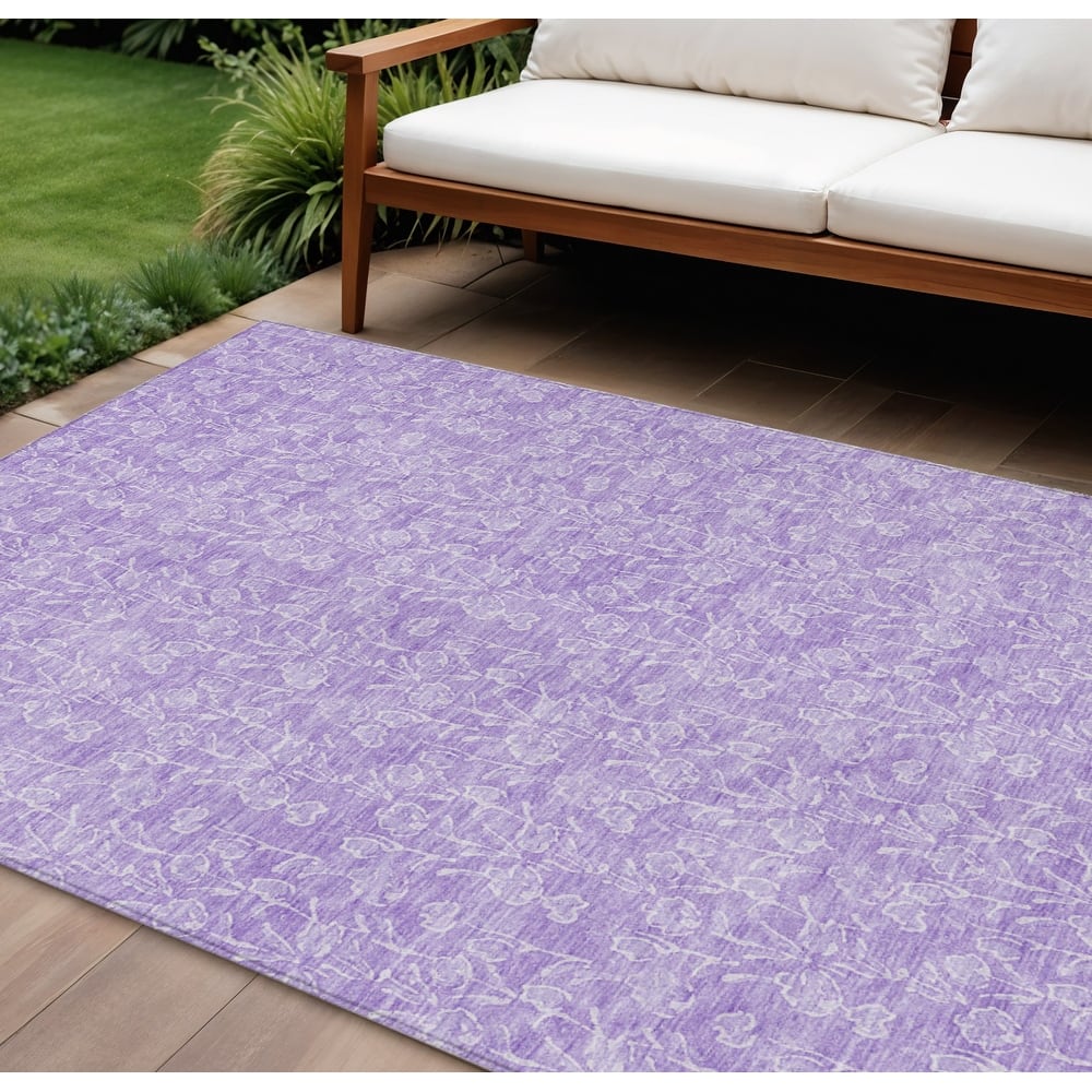 HomeRoots Floral Transitional Rectangle Outdoor Rug