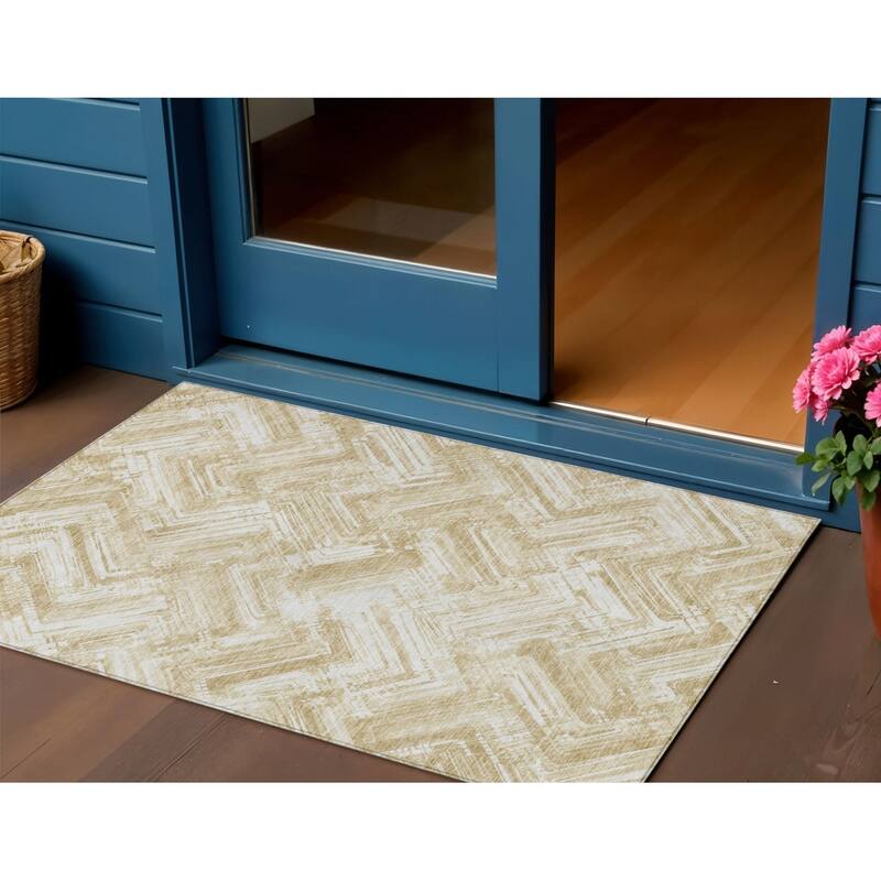 HomeRoots Geometric Transitional Rectangle Outdoor Rug - 3' x 5'