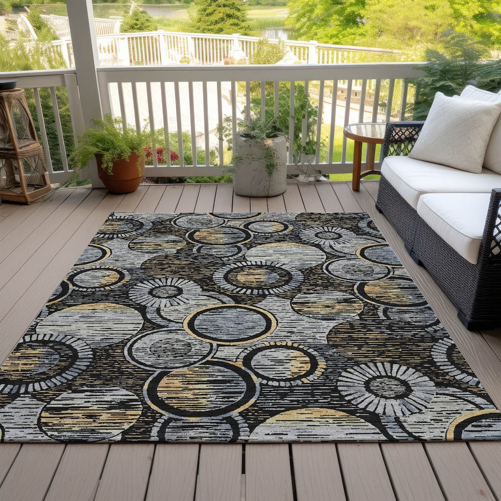 Machine Washable Indoor/Outdoor Contemporary Wheels Chantille Rug