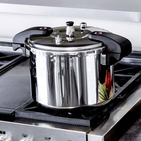 12-Quart Stainless Steel Pressure Cooker Classic series - Silver - 20 x 20  x 16 inches - Bed Bath & Beyond - 31420450