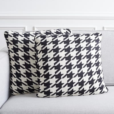 SAFAVIEH Limanka 18-inch Square Decorative Throw Accent Pillow with Insert (Set of 2)