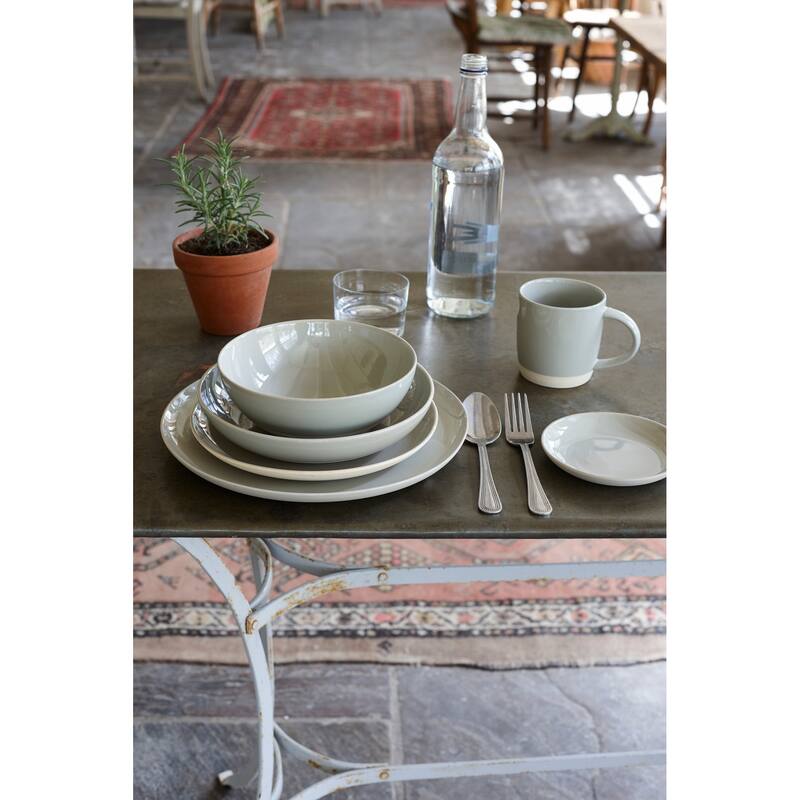 Shell Bisque 3-Piece Place Setting