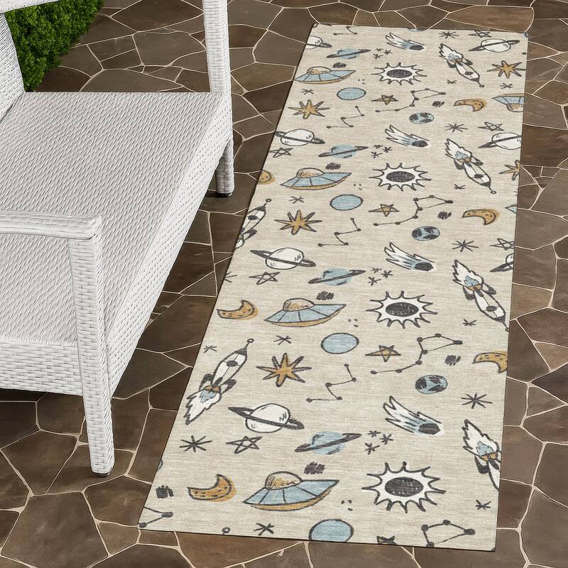 Machine Washable Indoor/ Outdoor Spaceship Chantille Rug - Beige - 2'3" x 7'6"