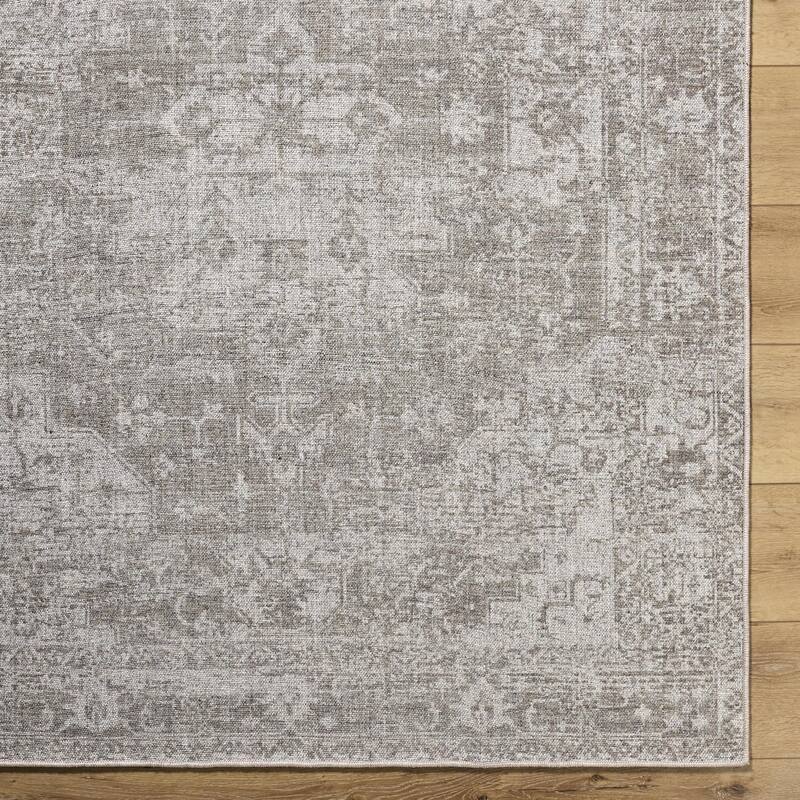 Livabliss Judie Traditional Area Rug