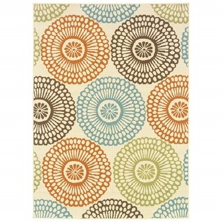 Beige and Blue Medallion Indoor Outdoor Rug - Bed Bath & Beyond - 33827228