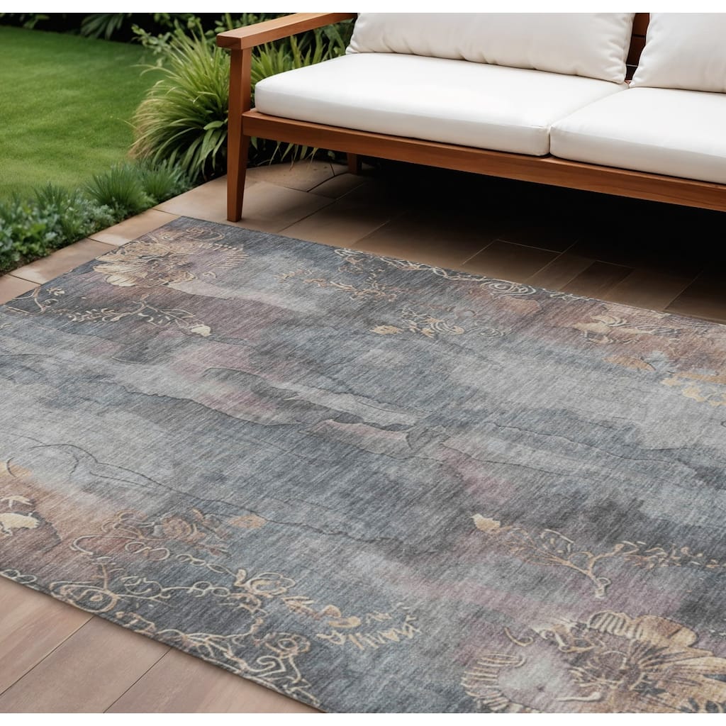 HomeRoots Floral Transitional Rectangle Outdoor Rug