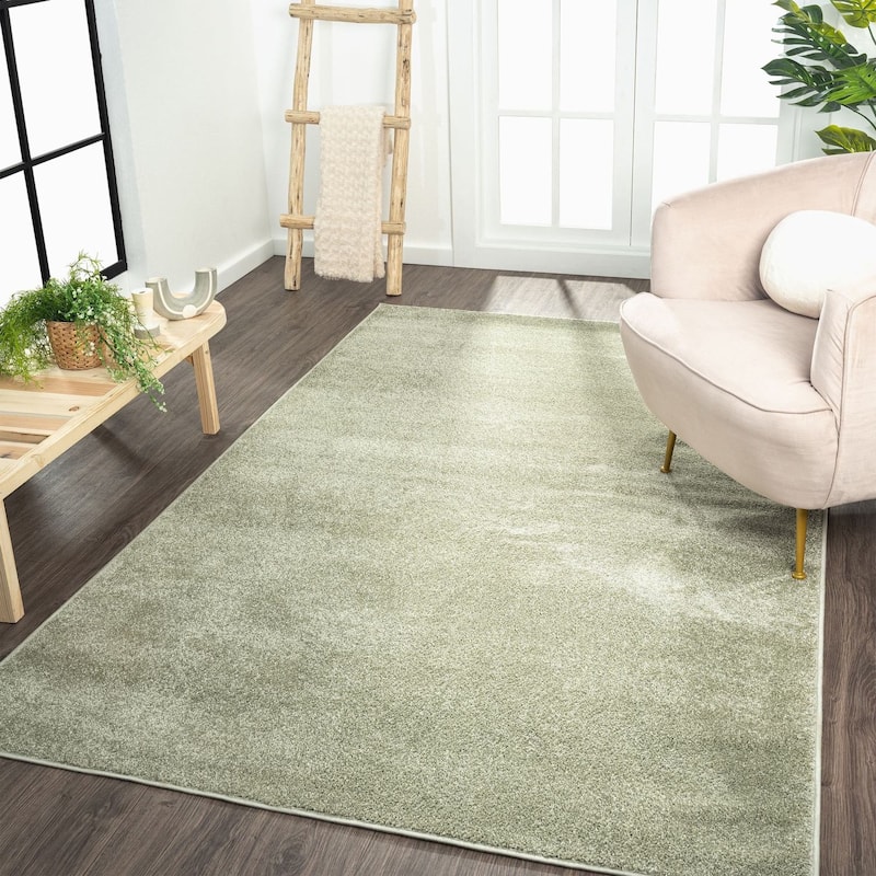 JONATHAN Y Tumbling Solid Low-Pile Area Rug - 9 X 12 - Green