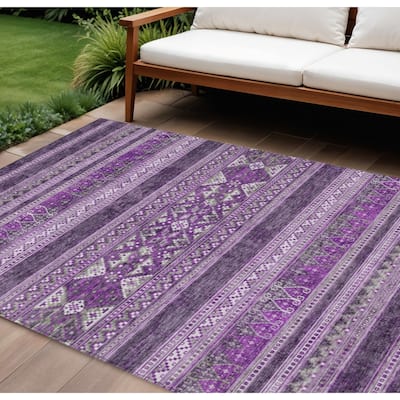 HomeRoots Southwestern Transitional Rectangle Outdoor Rug