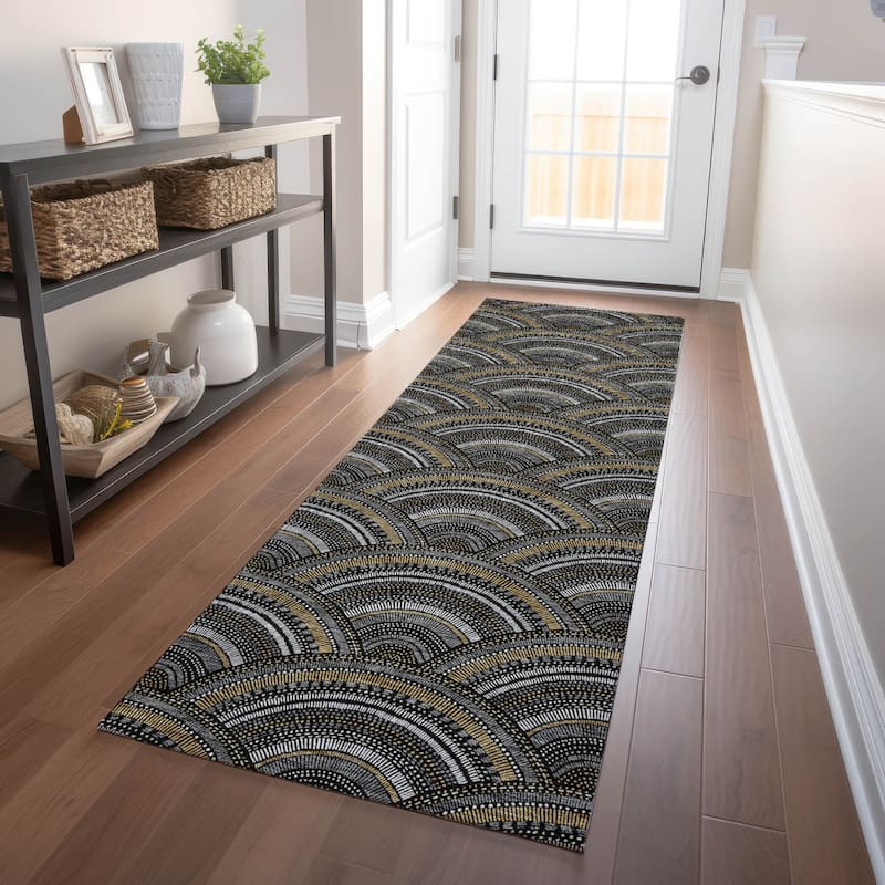 Machine Washable Indoor/ Outdoor Modern Mosaic Chantille Rug