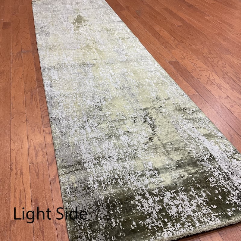 HERAT ORIENTAL Turkish Modern Erased Design Wool & Silk Runner - 2'7" x 9'10"