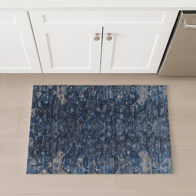 Machine Washable Indoor/ Outdoor Traditional Chelsea Chantille Rug