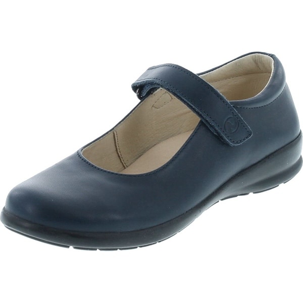 casual school shoes