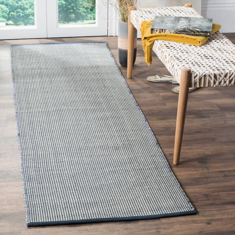 SAFAVIEH Handmade Flatweave Montauk Mariko Casual Cotton Rug - 2'3" x 8' Runner - Ivory/Navy - Runner