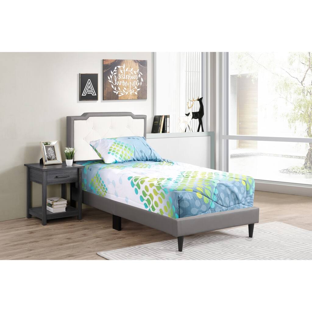 White Full Bed with Sleek Transitional Frame, Crisp Finish and Durable Construction for Comfortable Bedroom Décor