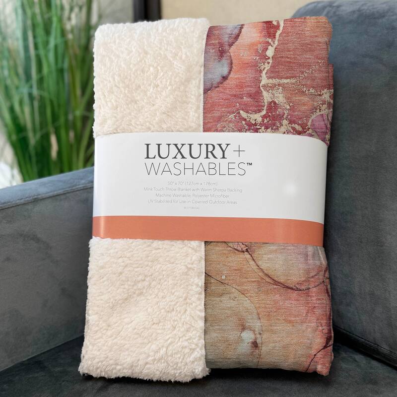 Premium Machine Washable Sherpa Abstract Contemporary Throw Blanket.