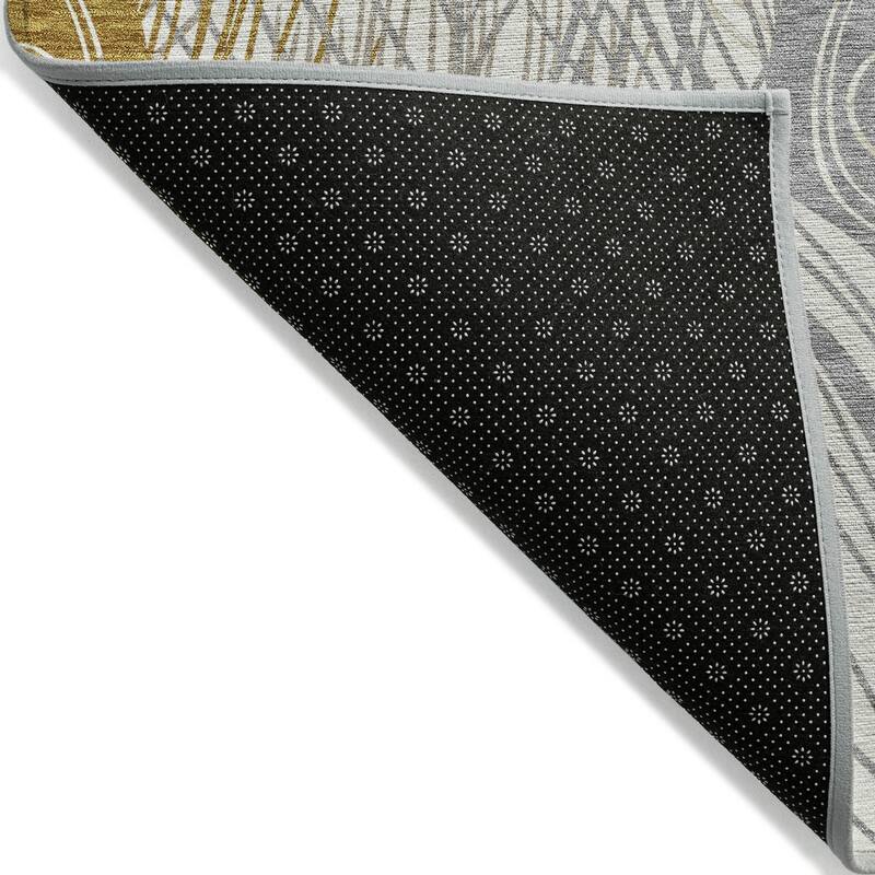 Machine Washable Indoor/ Outdoor Modern Peacock Chantille Rug