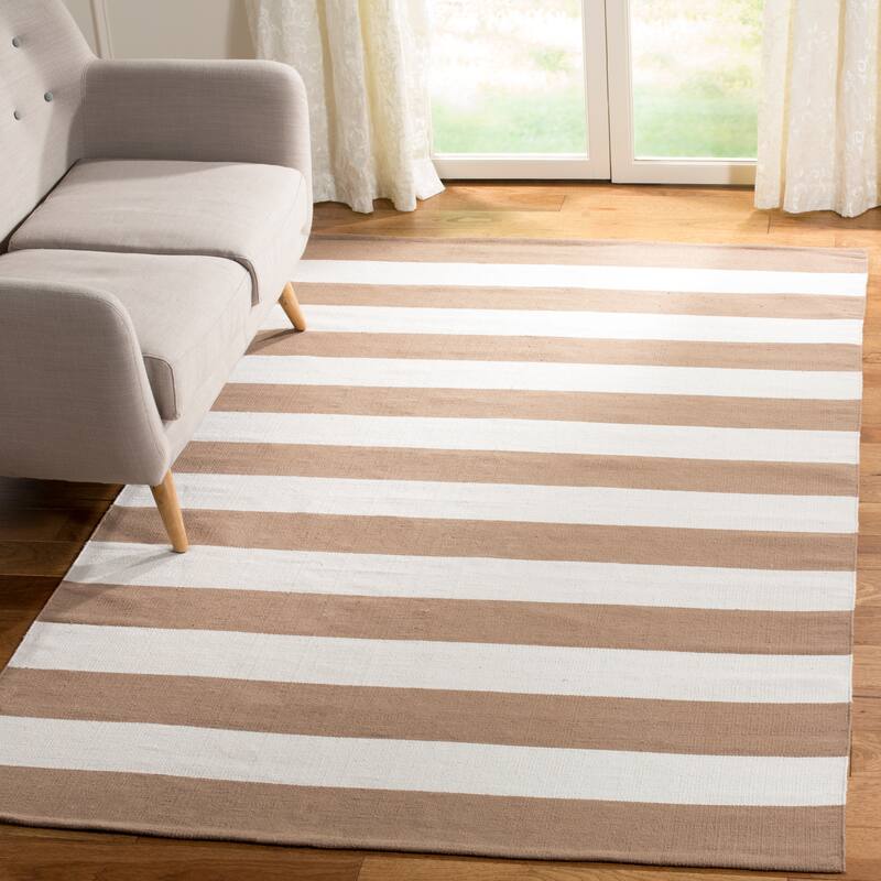 SAFAVIEH Handmade Montauk Caspian Stripe Cotton Flatweave Rug - 8' x 10' - Sand/Ivory