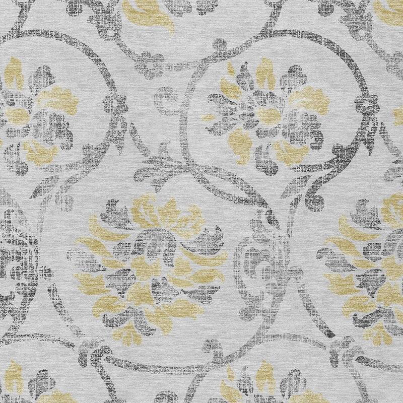 HomeRoots Floral Traditional Rectangle Outdoor Rug