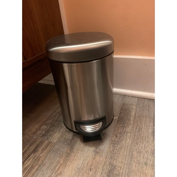 Evideco Soft Close Small Round Metal Bathroom Floor Step Trash Can Waste Bin 3-liters/0.8-gal White