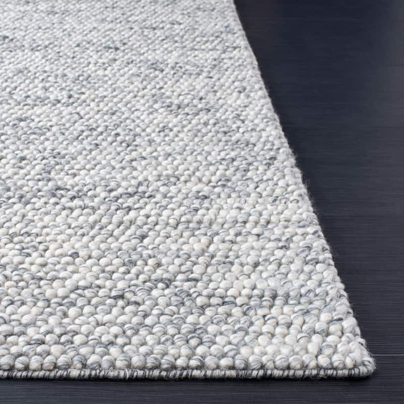 SAFAVIEH Handmade Natura Gerta Wool Rug