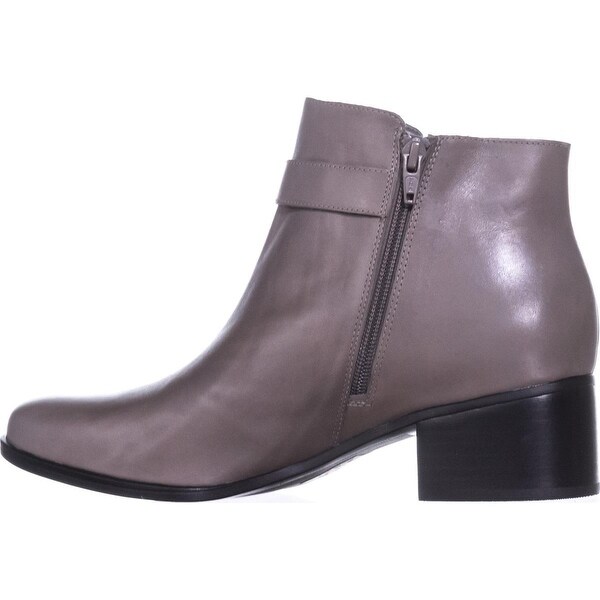 naturalizer harley block heel bootie