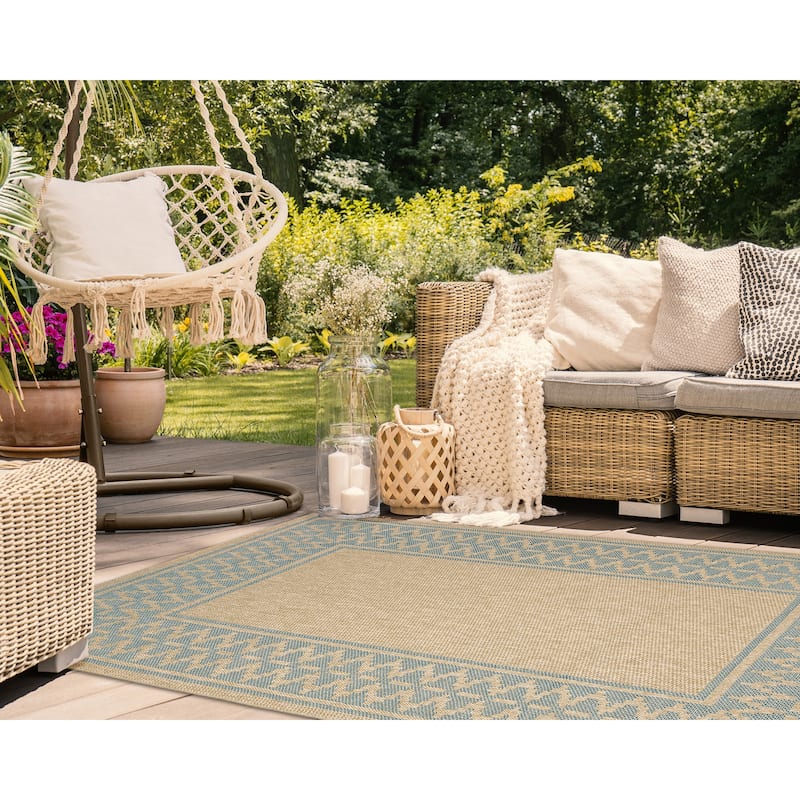 Liora Manne Sahara Diamond Border Indoor/Outdoor Rug