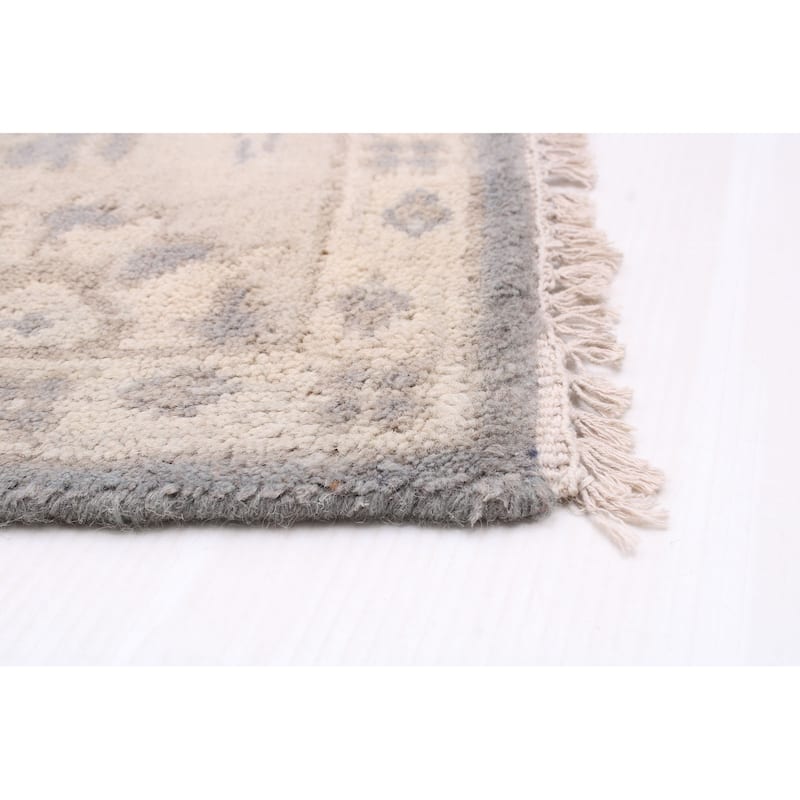 ECARPETGALLERY Hand-knotted Royal Oushak Grey Wool Rug - 5'3 x 8'11