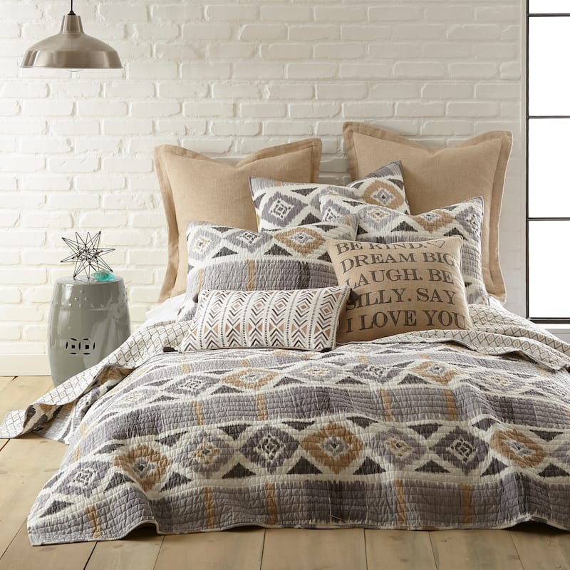 Santa Fe Full/Queen Quilt - Levtex Home - King - Cal King