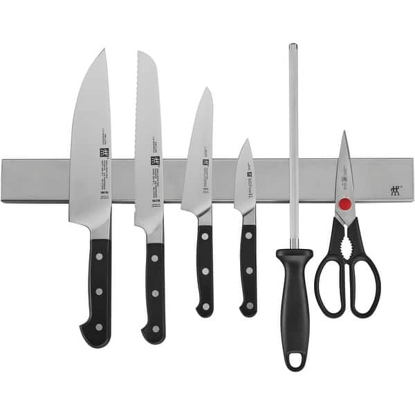 https://ak1.ostkcdn.com/images/products/is/images/direct/4169abb70867a7e2f40ed176d94940b3ab7f80e2/ZWILLING-Pro-7-pc-Knife-Set-With-17.5%22-Stainless-Magnetic-Knife-Bar.jpg?impolicy=medium