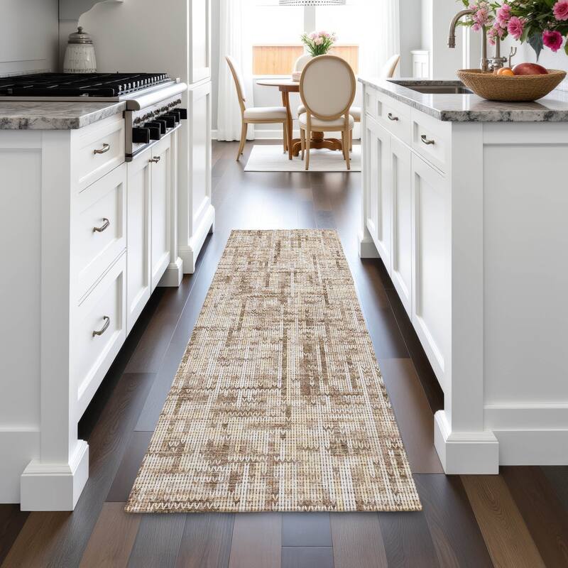 Machine Washable Indoor/Outdoor Modern Crosshatch Chantille Rug