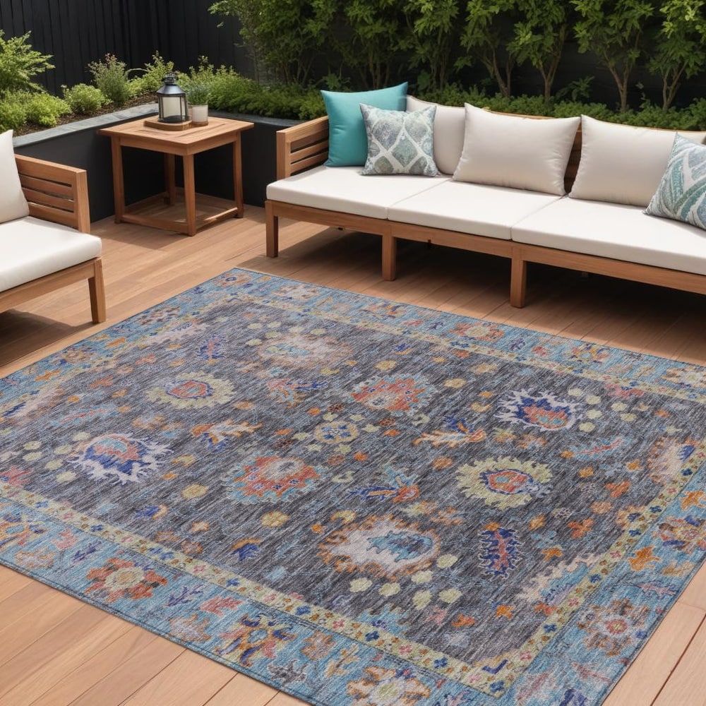 HomeRoots Floral Traditional Rectangle Outdoor Rug