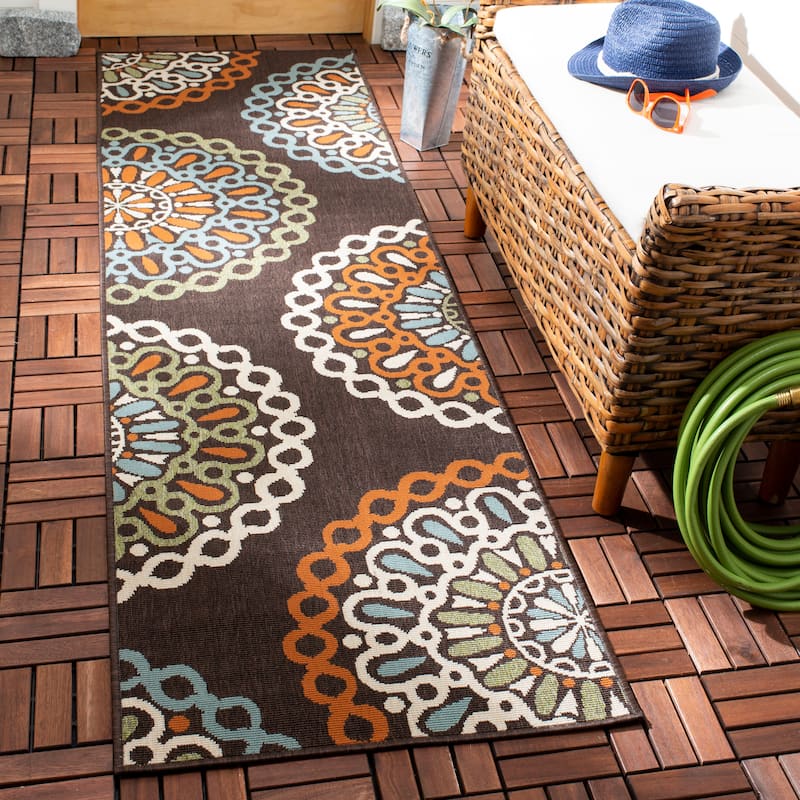 SAFAVIEH Veranda Felizitas Geometric Medallion Indoor/Outdoor Area Rug - 2'3" x 12' Runner - Chocolate/Terracotta