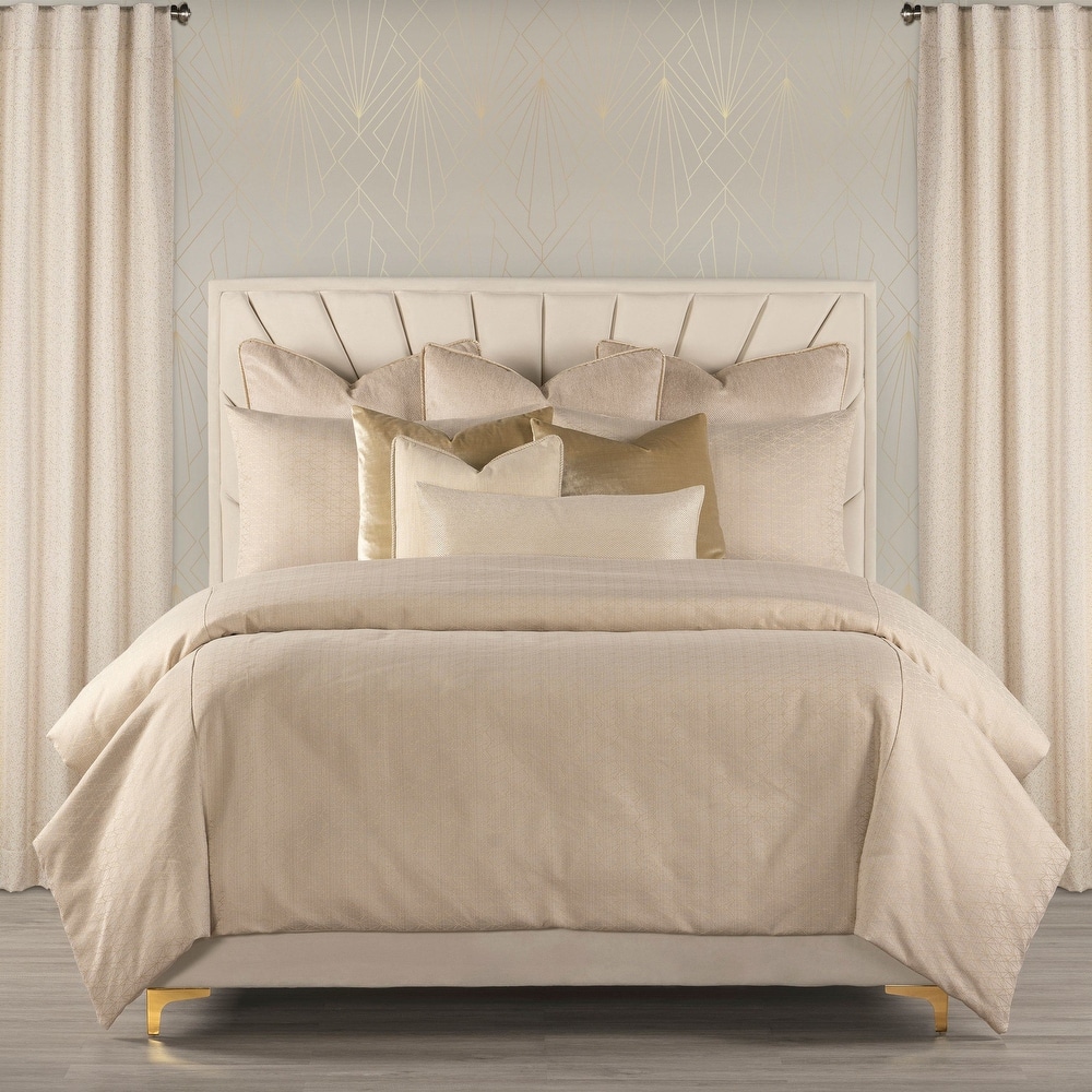 F Scott Fitzgerald Star Attraction Champagne