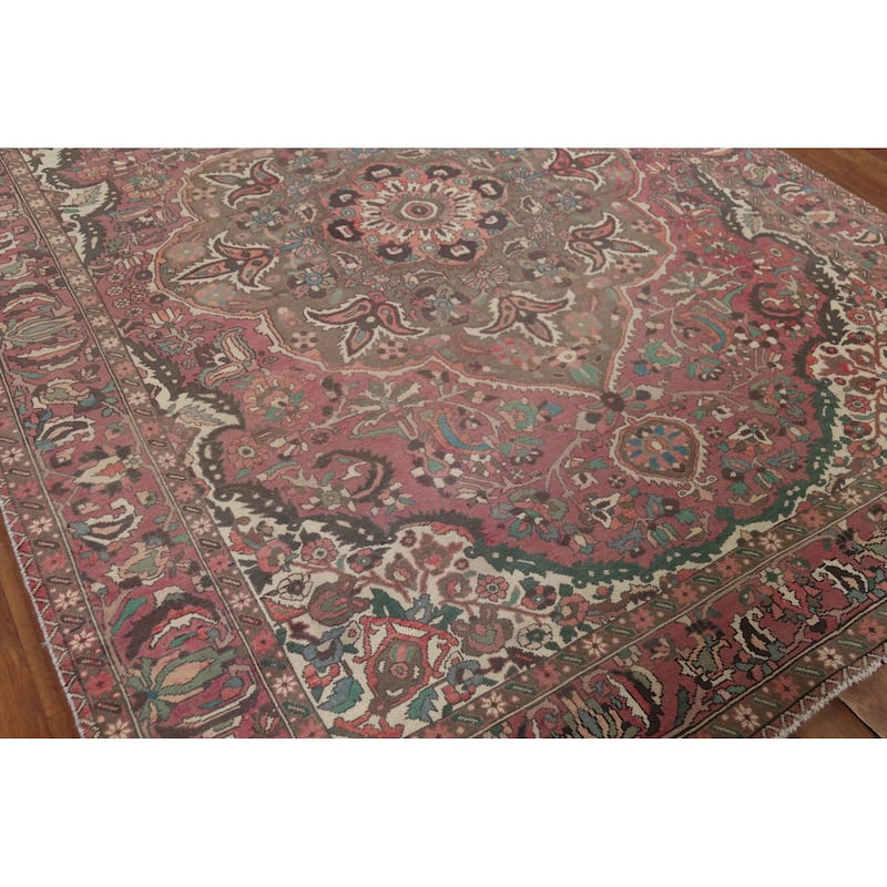 Pink Floral Bakhtiari Persian Vintage Rug Hand-Knotted Wool Carpet - 7'1"x 9'7"