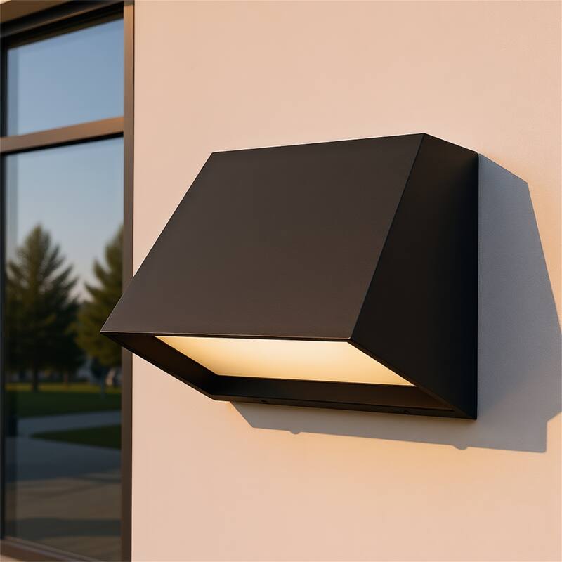 6" LED Wall Sconce - Black