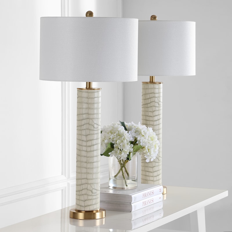 SAFAVIEH Lighting Tomika 32-inch Faux Alligator Grey Table Lamp (Set of 2) - 15"x15"x31.5" - 15Wx15Dx32H