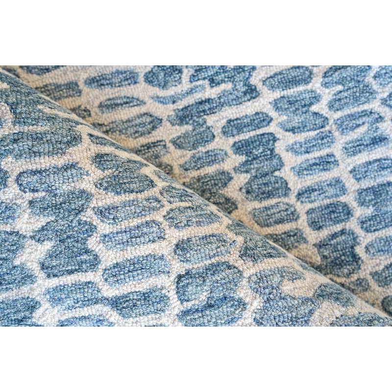 EXQUISITE RUGS Ink Blot Hand-tufted New Zealand Wool Navy Area Rug.