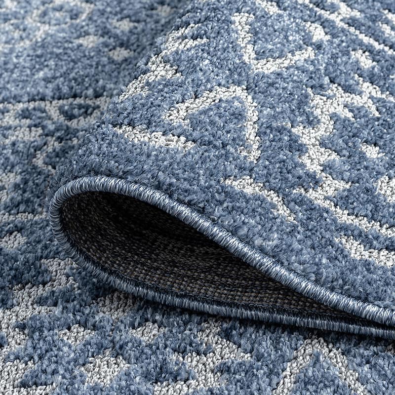 Mayson Traditional Oriental Indoor Area Rug