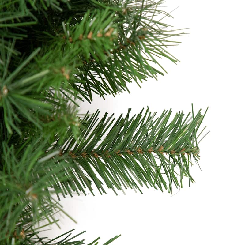 Black River Pine Commercial Artificial Christmas Wreath 6-Foot Unlit - 6'