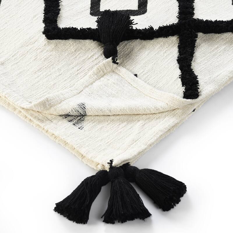 Sevita Modern Boho Tufted Double Diamond Cotton Standard Size Throw Blanket