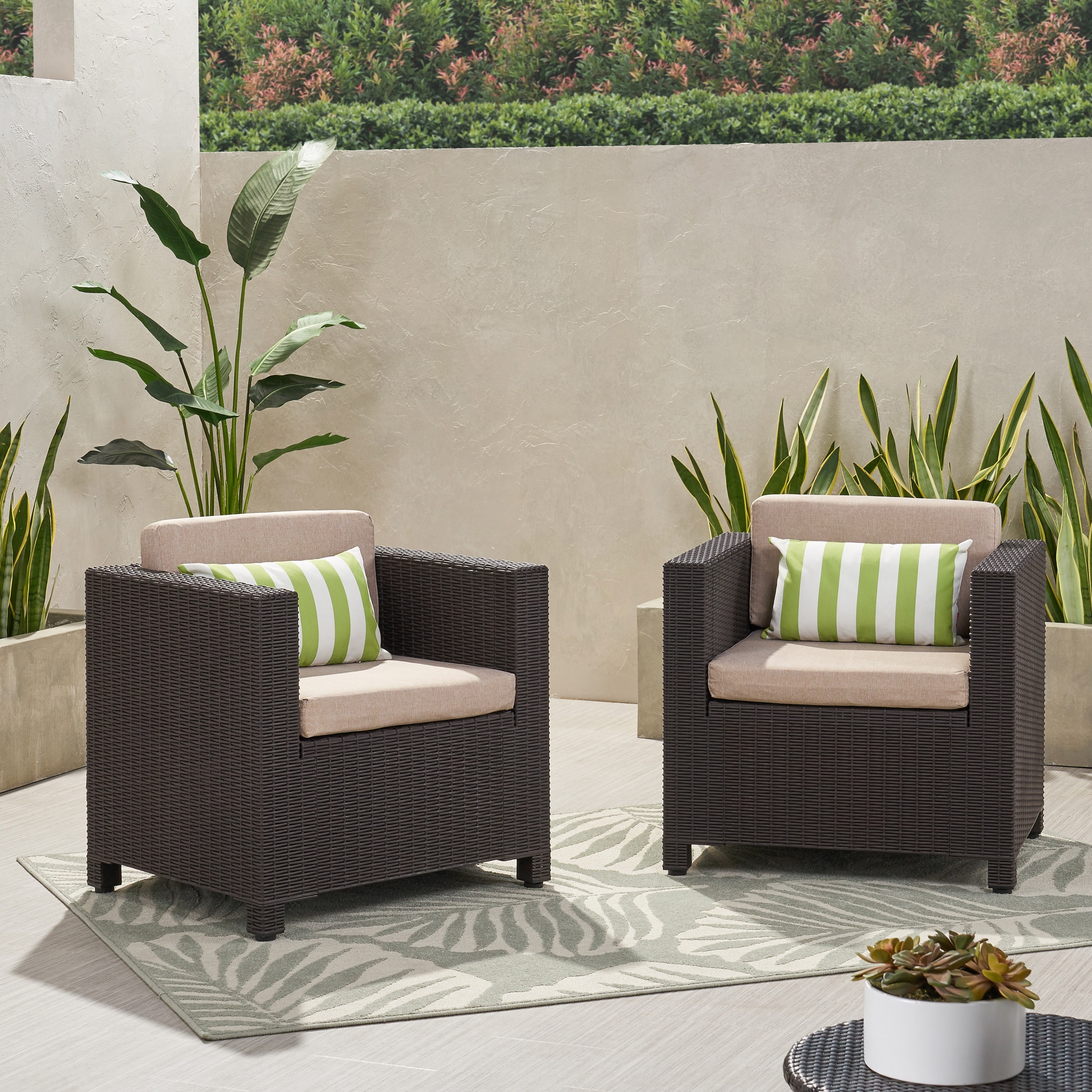 Waverly Outdoor Club Chairs (Set of 2) by Christopher Knight Home