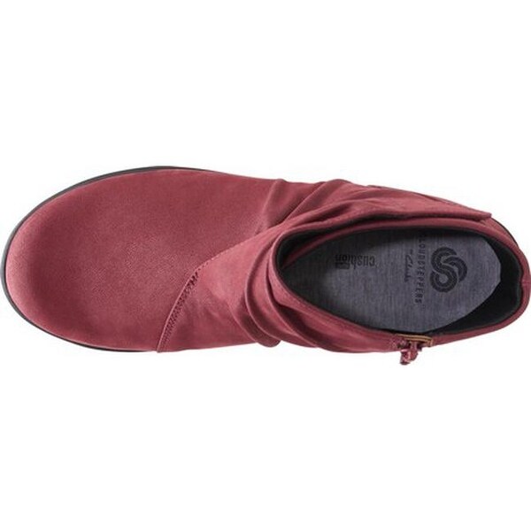 Clarks sillian tana wedge bootie hotsell