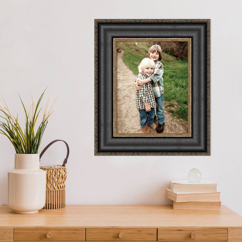 Thomas Black Bronze Framed Picture Frame, Photo Frame