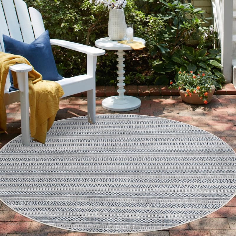 Outdoor Laaset Collection Area Rug
