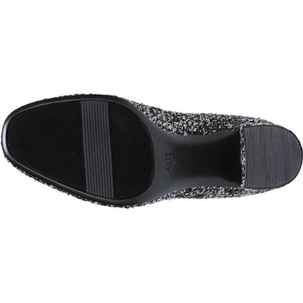 naturalizer whitney pump black